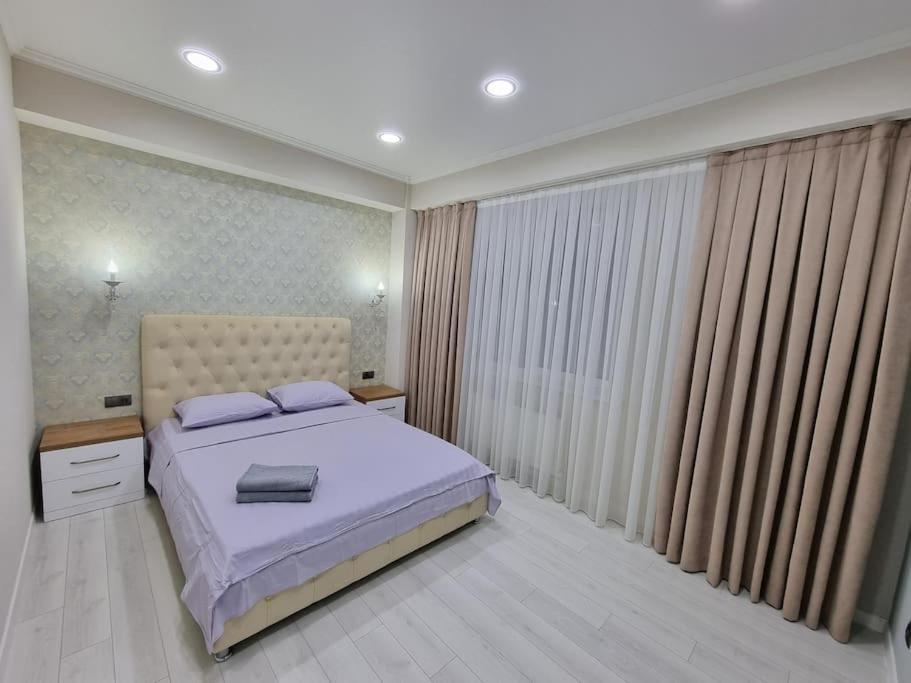 Grand Excelent New Ultra Central Apartments Chisinau Exterior photo